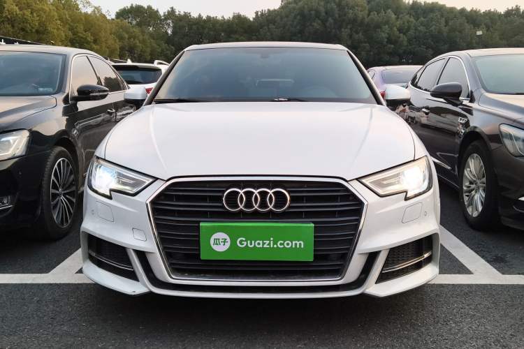 Used Audi A3 2018 30th Anniversary Edition Sportback 35 TFSI Fashion Model Exterior 1
