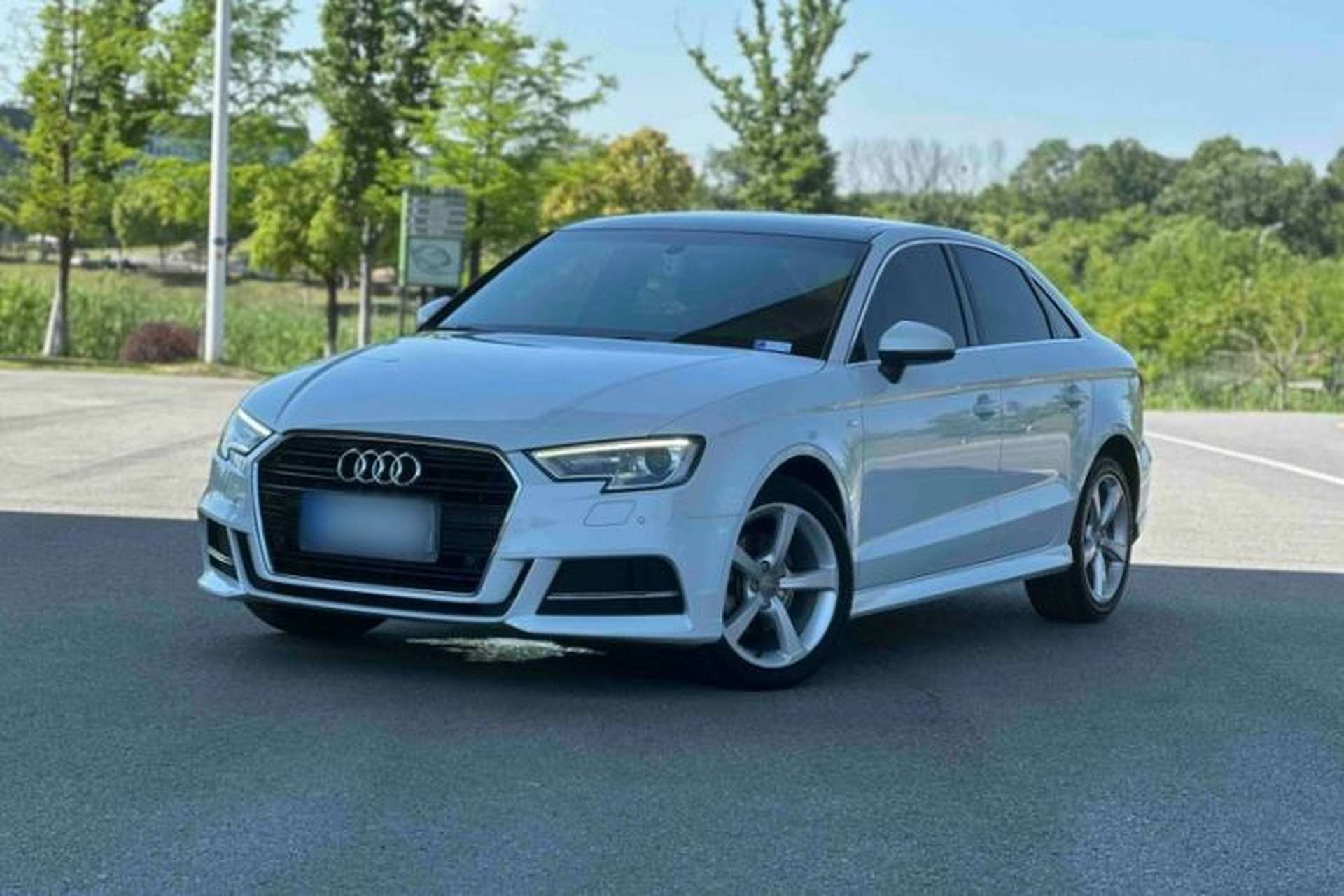 Used Audi A3 2018 30th Anniversary Edition Limousine 35 TFSI Fashion Model Exterior 2