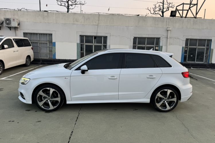 Used Audi A3 2018 30th Anniversary Edition Sportback 35 TFSI Sport Model Exterior 2