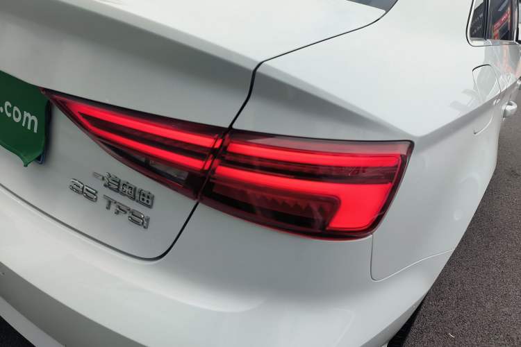Used Audi A3 2018 30th Anniversary Edition Limousine 35 TFSI Style Model Exterior 3