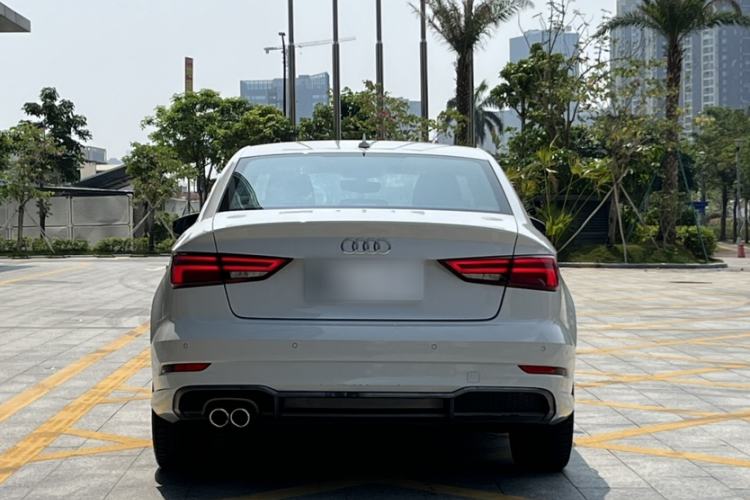 Used Audi A3 2018 30th Anniversary Edition Limousine 35 TFSI Fashion Model Exterior 3