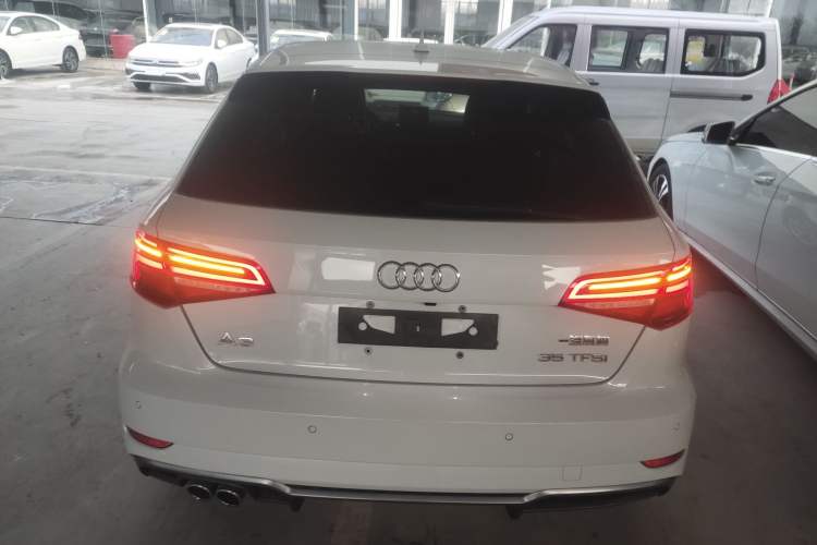 Used Audi A3 2018 30th Anniversary Edition Sportback 35 TFSI Fashion Model Exterior 4