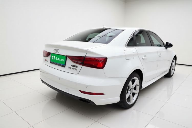 Used Audi A3 2018 30th Anniversary Edition Limousine 35 TFSI Fashion Model Exterior 4