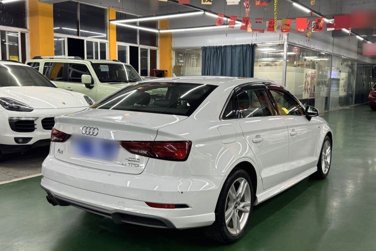 Used Audi A3 2018 30th Anniversary Edition Limousine 35 TFSI Fashion Model Exterior 4