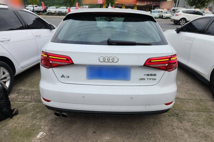 Used Audi A3 2018 30th Anniversary Edition Sportback 35 TFSI Ambition Model Exterior 4