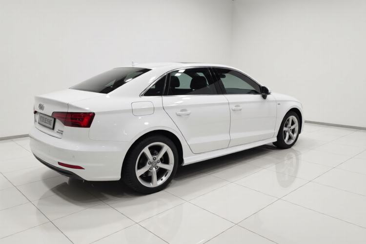 Used Audi A3 2018 30th Anniversary Edition Limousine 35 TFSI Fashion Model Exterior 5