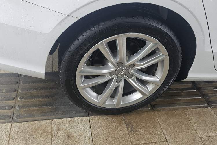 Used Audi A3 2018 30th Anniversary Edition Limousine 35 TFSI Ambition Model Exterior 5