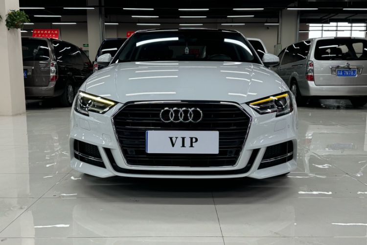 Used Audi A3 2018 30th Anniversary Edition Limousine 35 TFSI Fashion Model Exterior 5