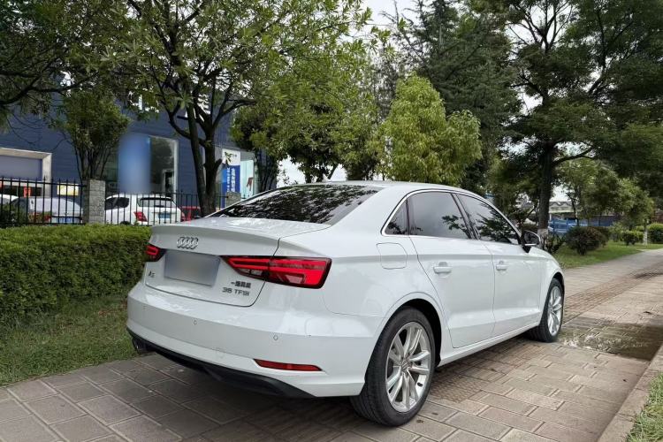 Used Audi A3 2018 30th Anniversary Edition Limousine 35 TFSI Ambition Model Exterior 5
