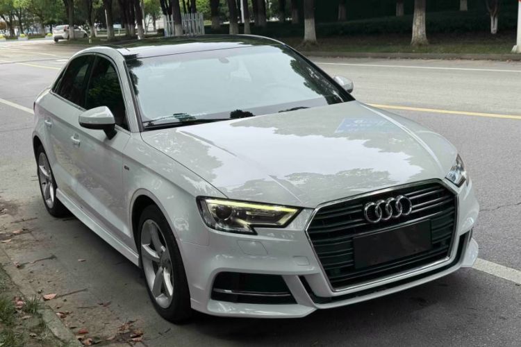 Used Audi A3 2018 30th Anniversary Edition Limousine 35 TFSI Fashion Model Exterior 6