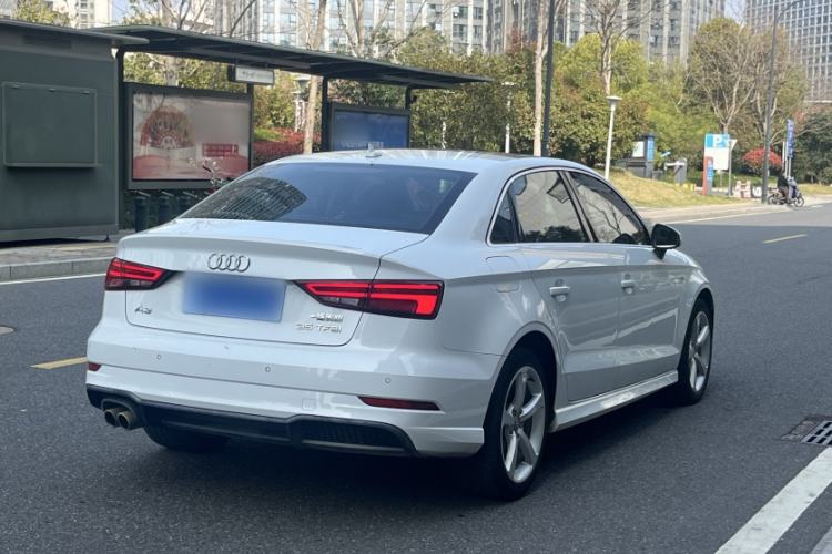 Used Audi A3 2018 30th Anniversary Edition Limousine 35 TFSI Fashion Model Exterior 6