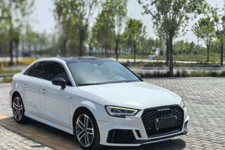 Used Audi A3 2018 30th Anniversary Edition Limousine 35 TFSI Sport Model Exterior 6