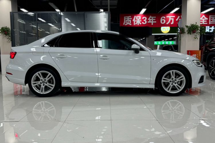 Used Audi A3 2018 30th Anniversary Edition Limousine 35 TFSI Fashion Model Exterior 6