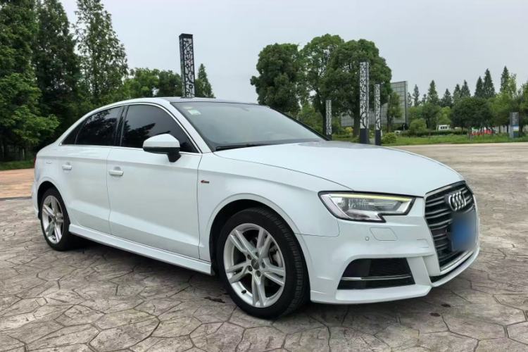 Used Audi A3 2018 30th Anniversary Edition Limousine 35 TFSI Fashion Model Exterior 6