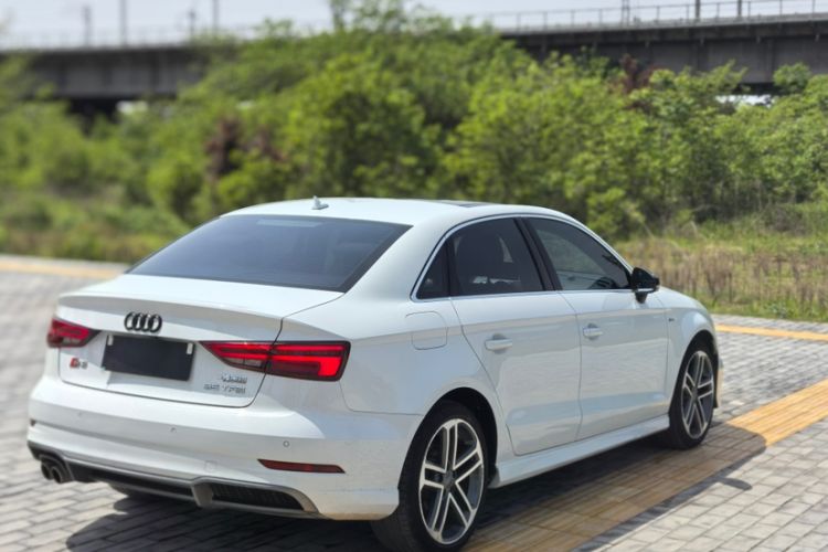 Used Audi A3 2018 30th Anniversary Edition Limousine 35 TFSI Sport Model Exterior 8
