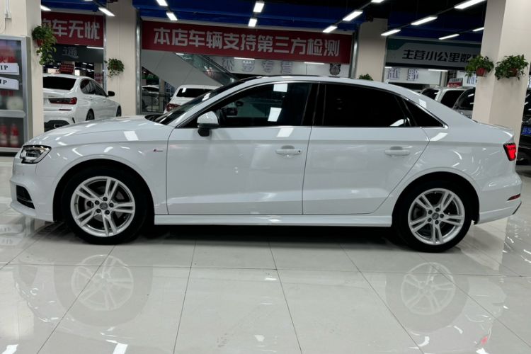 Used Audi A3 2018 30th Anniversary Edition Limousine 35 TFSI Fashion Model Exterior 8