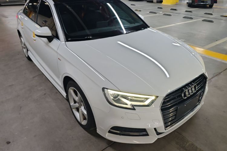 Used Audi A3 2018 30th Anniversary Edition Limousine 35 TFSI Fashion Model Front Right 45 Deg