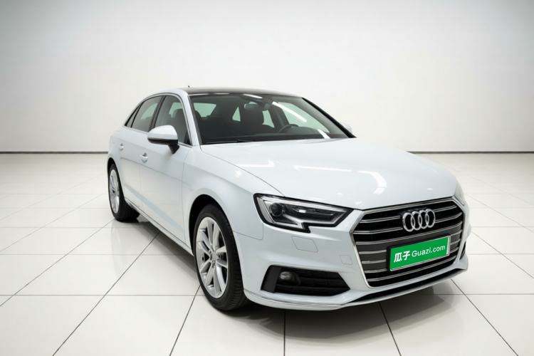 Used Audi A3 2018 30th Anniversary Edition Sportback 35 TFSI Ambition Model Front Right 45 Deg
