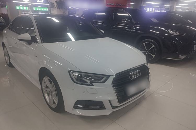 Used Audi A3 2018 30th Anniversary Edition Limousine 35 TFSI Fashion Model Front Right 45 Deg