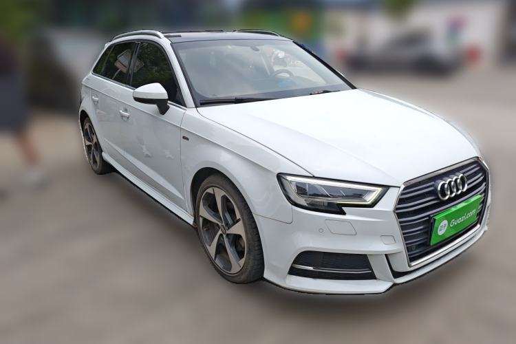 Used Audi A3 2018 30th Anniversary Edition Sportback 35 TFSI Sport Model Front Right 45 Deg