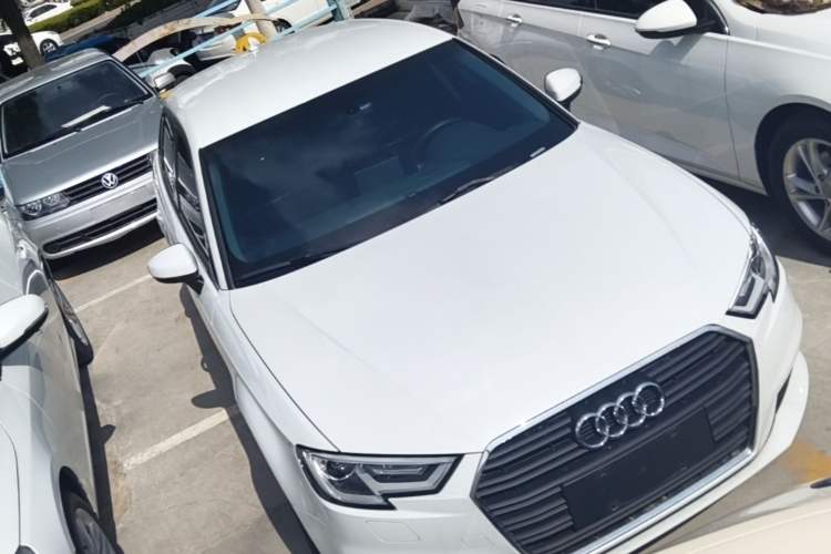 Used Audi A3 2018 30th Anniversary Edition Sportback 35 TFSI Ambition Model Front Right 45 Deg