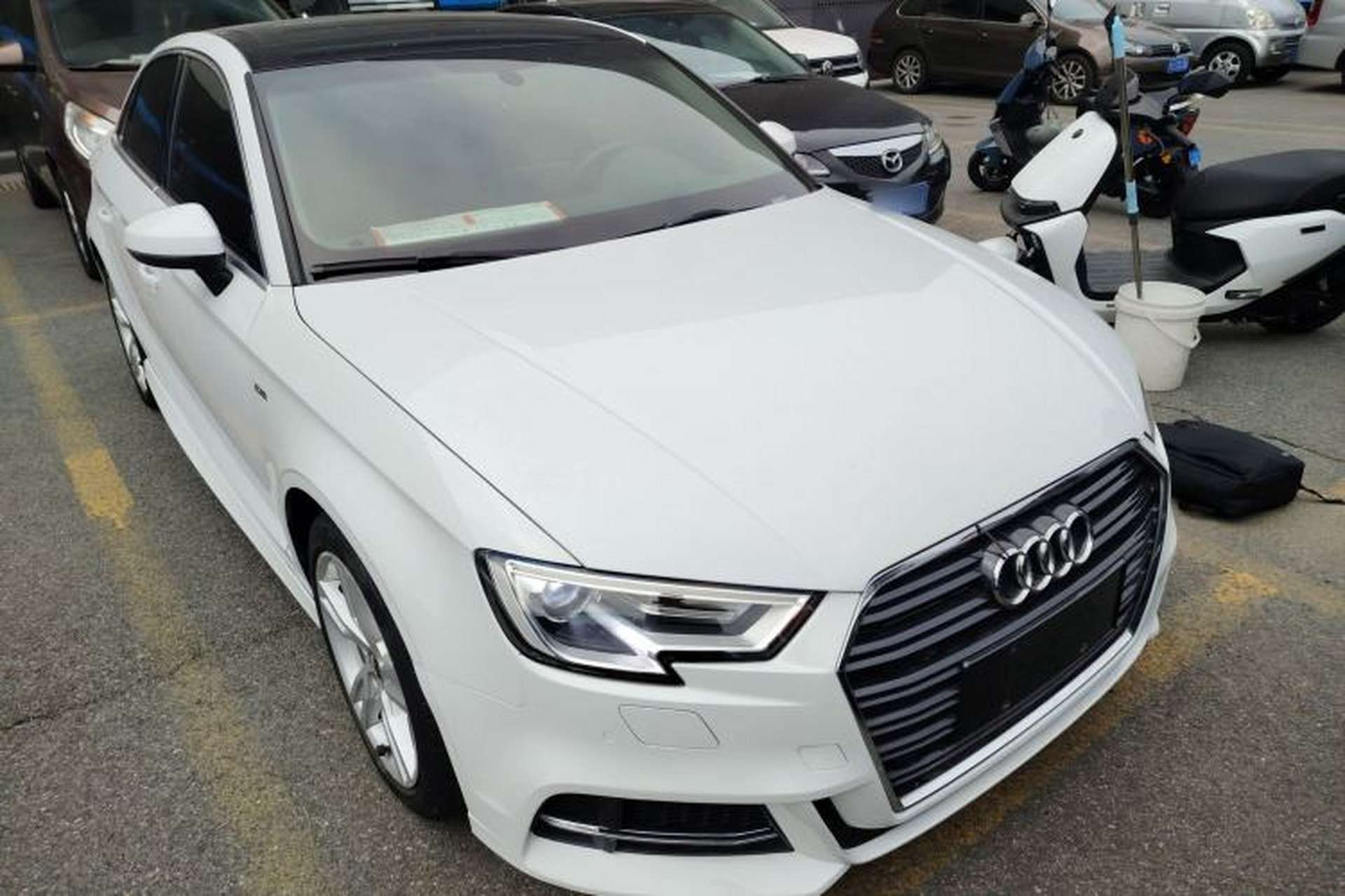 Used Audi A3 2018 30th Anniversary Edition Limousine 35 TFSI Fashion Model Front Right 45 Deg