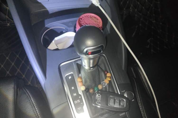 Used Audi A3 2018 30th Anniversary Edition Limousine 35 TFSI Sport Model Gear Lever