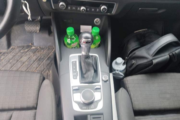 Used Audi A3 2018 30th Anniversary Edition Sportback 35 TFSI Sport Model Gear Lever