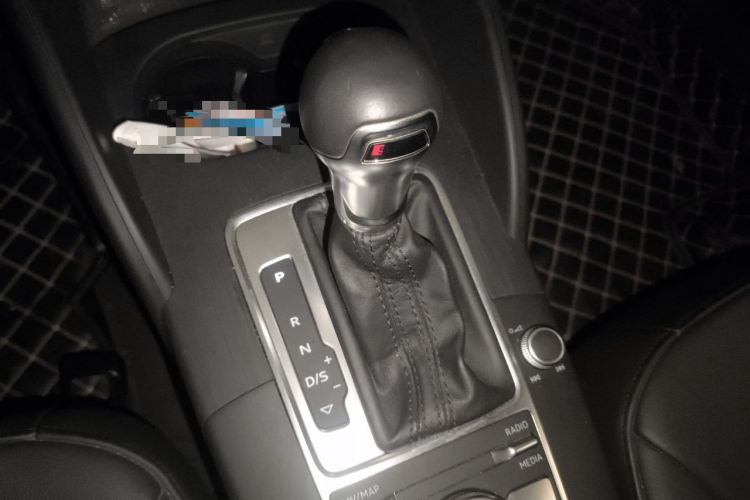 Used Audi A3 2018 30th Anniversary Edition Limousine 35 TFSI Ambition Model Gear Lever