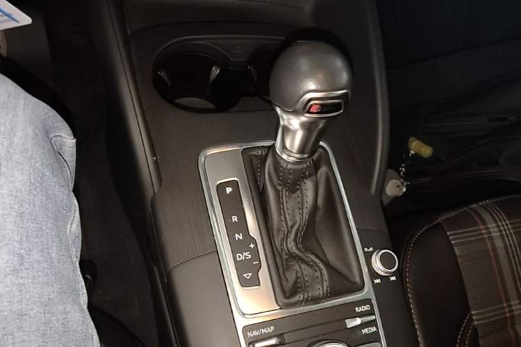 Used Audi A3 2018 30th Anniversary Edition Sportback 35 TFSI Ambition Model Gear Lever