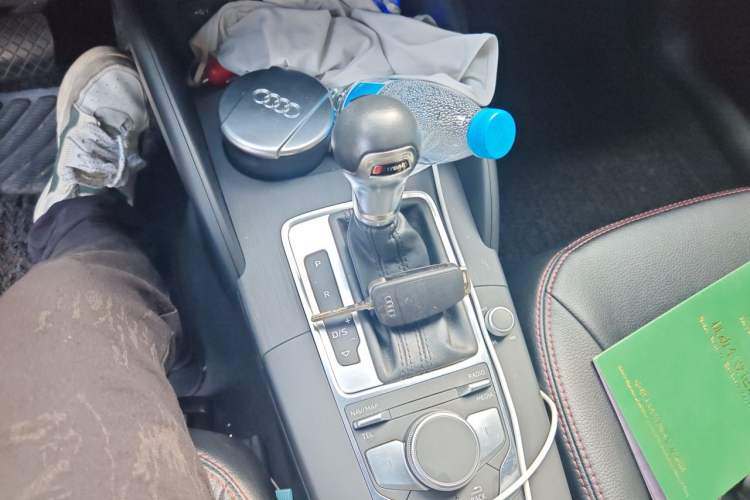 Used Audi A3 2018 30th Anniversary Edition Sportback 35 TFSI Ambition Model Gear Lever