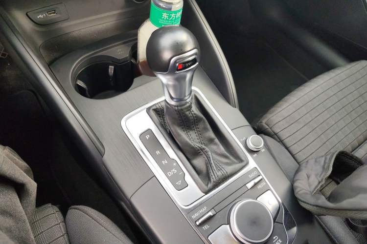 Used Audi A3 2018 30th Anniversary Edition Sportback 35 TFSI Sport Model Gear Lever