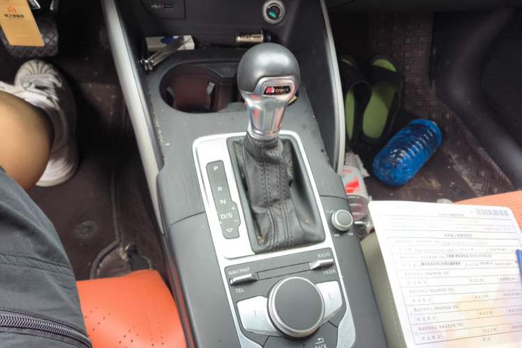 Used Audi A3 2018 30th Anniversary Edition Limousine 35 TFSI Fashion Model Gear Lever