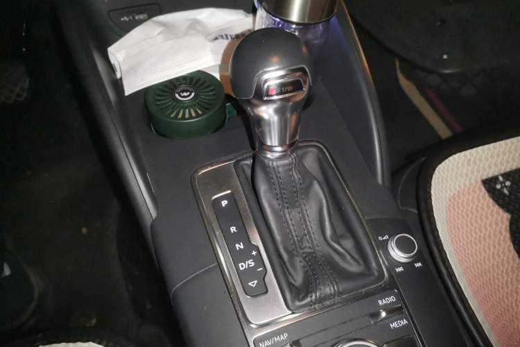 Used Audi A3 2018 30th Anniversary Edition Sportback 35 TFSI Fashion Model Gear Lever