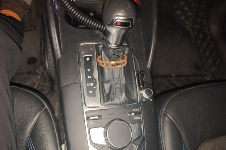Used Audi A3 2018 30th Anniversary Edition Sportback 35 TFSI Fashion Model Gear Lever