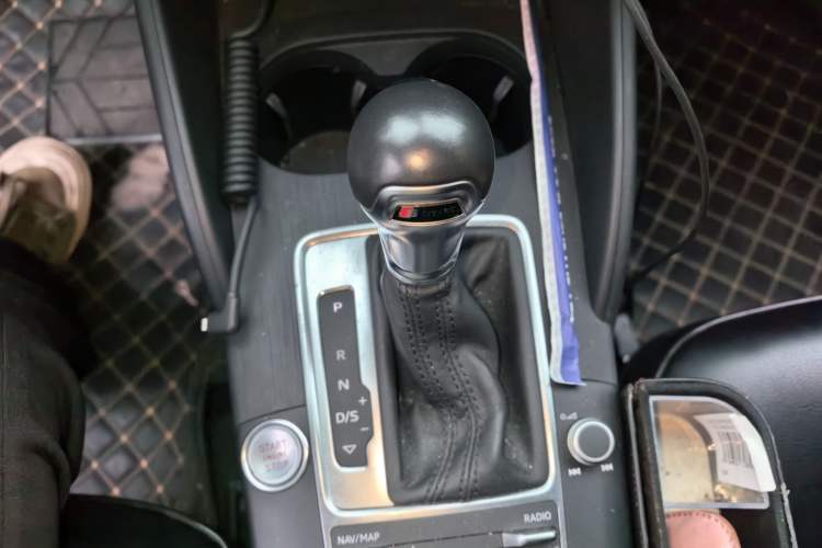 Used Audi A3 2018 30th Anniversary Edition Limousine 35 TFSI Fashion Model Gear Lever