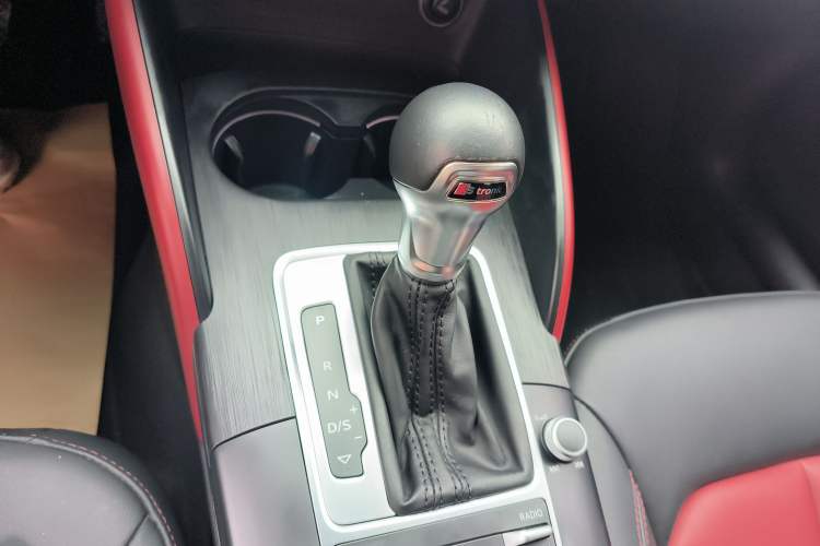 Used Audi A3 2018 30th Anniversary Edition Limousine 35 TFSI Style Model Gear Lever