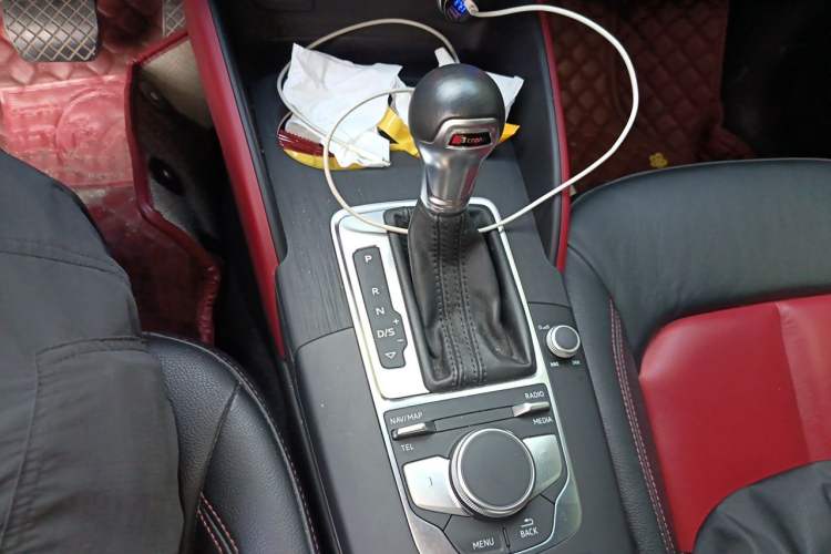 Used Audi A3 2018 30th Anniversary Edition Limousine 35 TFSI Style Model Gear Lever