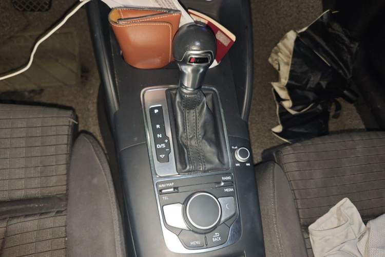 Used Audi A3 2018 30th Anniversary Edition Limousine 35 TFSI Sport Model Gear Lever