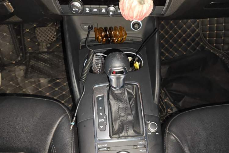 Used Audi A3 2018 30th Anniversary Edition Sportback 35 TFSI Style Model Gear Lever