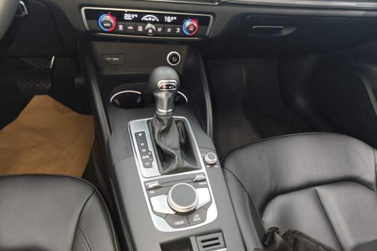 Used Audi A3 2018 30th Anniversary Edition Sportback 35 TFSI Style Model Gear Lever