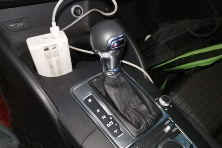 Used Audi A3 2018 30th Anniversary Edition Sportback 40 TFSI Sport Model Gear Lever