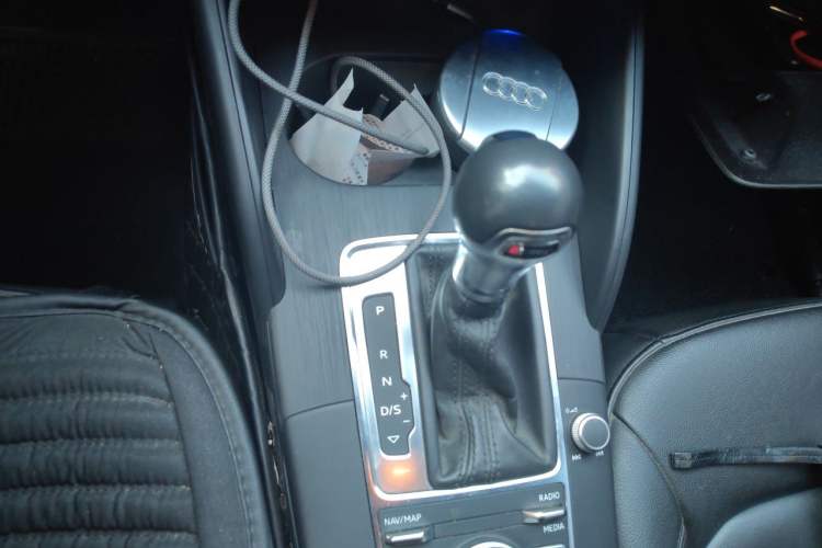 Used Audi A3 2018 30th Anniversary Edition Limousine 35 TFSI Ambition Model Gear Lever