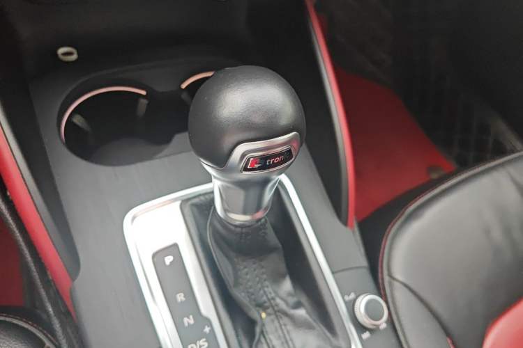 Used Audi A3 2018 30th Anniversary Edition Limousine 35 TFSI Style Model Gear Lever