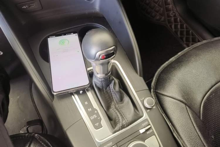 Used Audi A3 2018 30th Anniversary Edition Limousine 35 TFSI Ambition Model Gear Lever