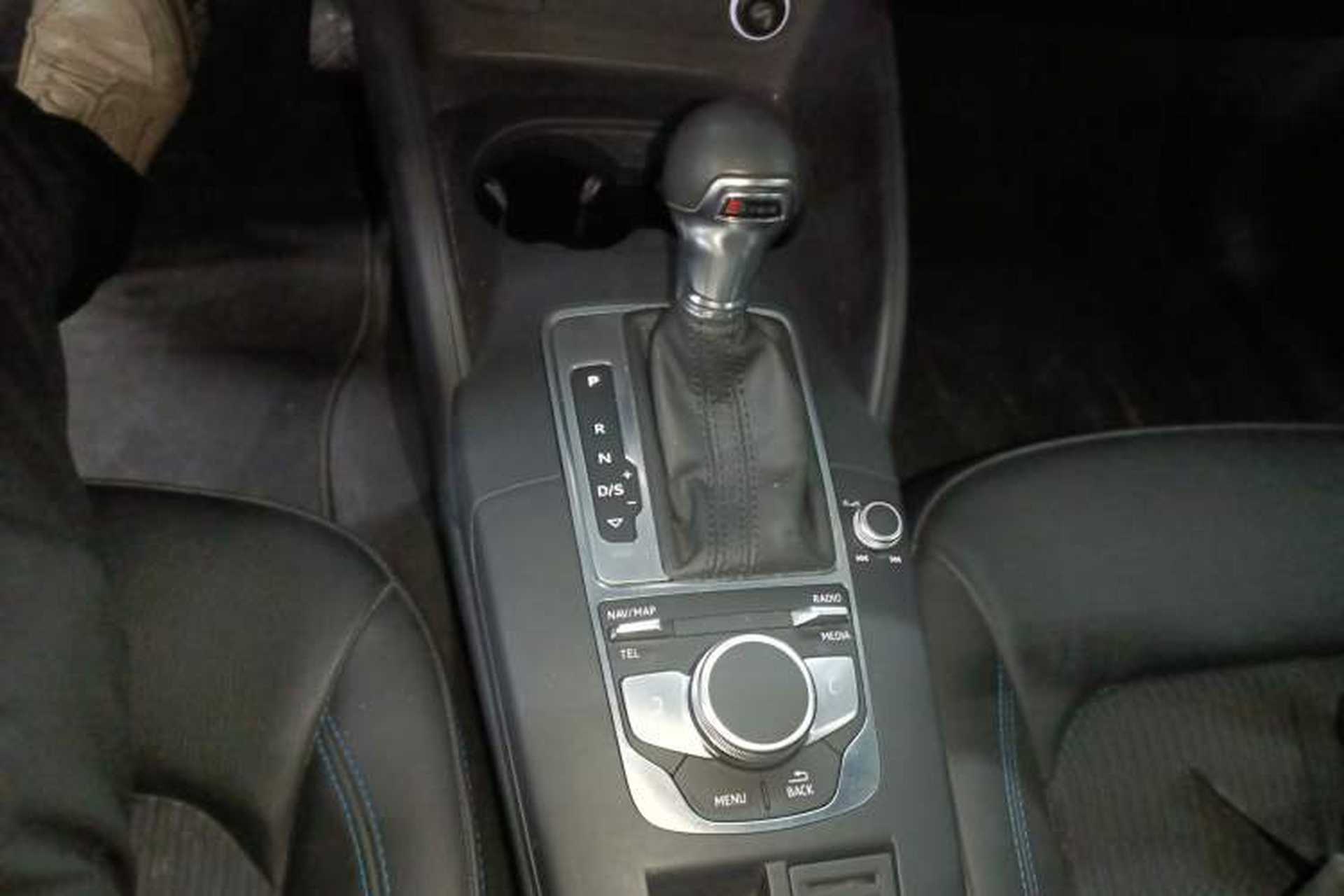 Used Audi A3 2018 30th Anniversary Edition Sportback 35 TFSI Fashion Model Gear Lever