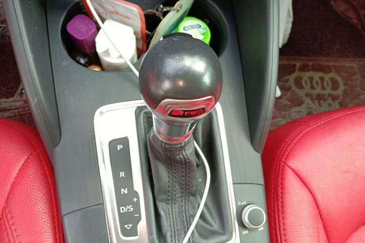 Used Audi A3 2018 30th Anniversary Edition Limousine 35 TFSI Fashion Model Gear Lever
