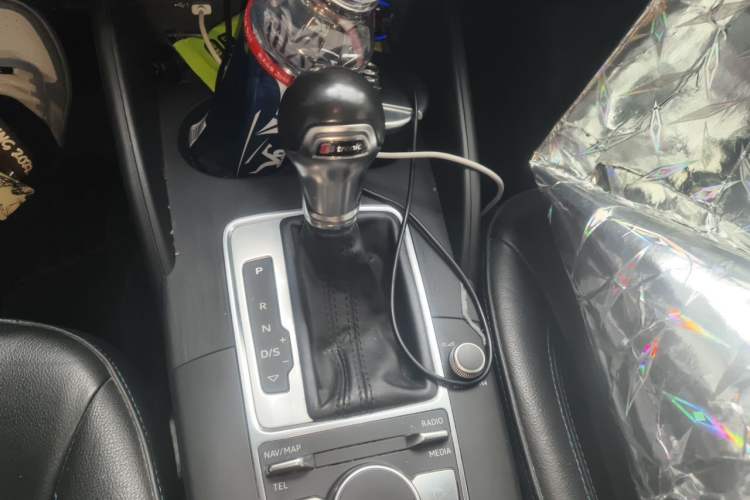 Used Audi A3 2018 30th Anniversary Edition Limousine 35 TFSI Fashion Model Gear Lever