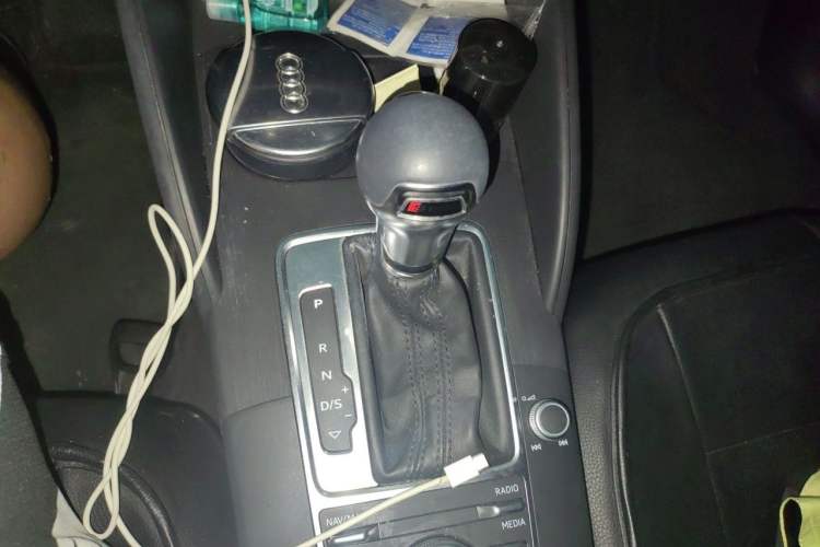 Used Audi A3 2018 30th Anniversary Edition Limousine 35 TFSI Ambition Model Gear Lever
