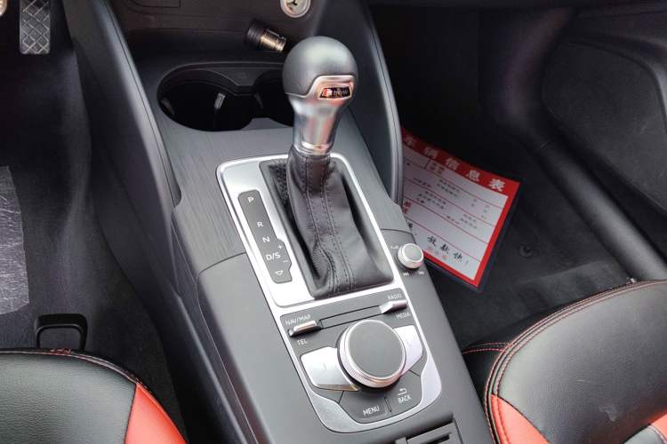 Used Audi A3 2018 30th Anniversary Edition Limousine 35 TFSI Ambition Model Gear Lever